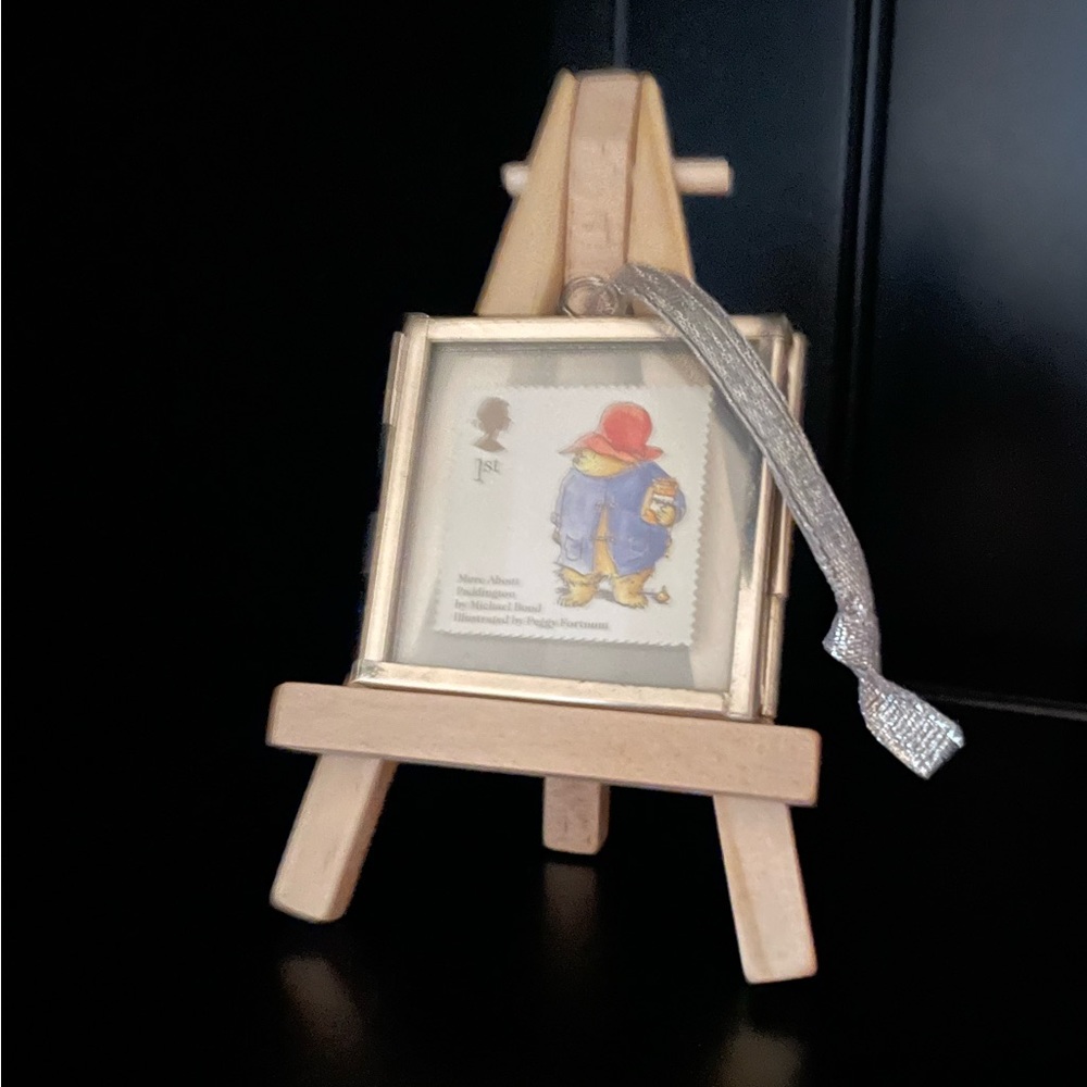 Vintage framed UK stamp—Paddington